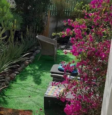 Сasa de vacaciones Tres Beau Bungalow,jardin Tropical, Renovation Ete 2020 Playa del Inglés