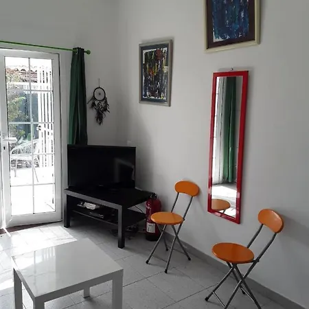 Tres Beau Bungalow,jardin Tropical, Renovation Ete 2020 Holiday home