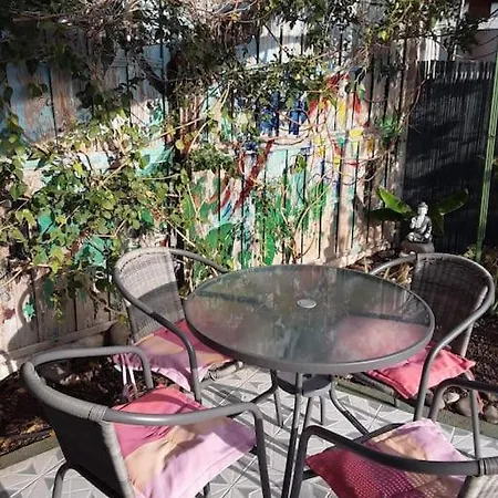 Holiday home Tres Beau Bungalow,jardin Tropical, Renovation Ete 2020 *