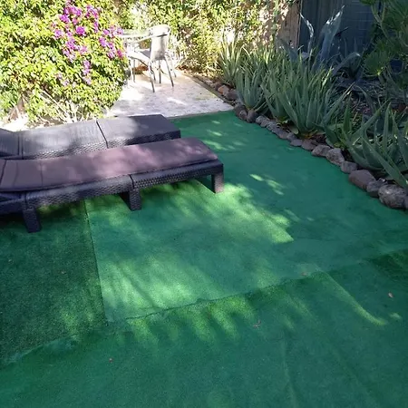 Tres Beau Bungalow,jardin Tropical, Renovation Ete 2020 Holiday home